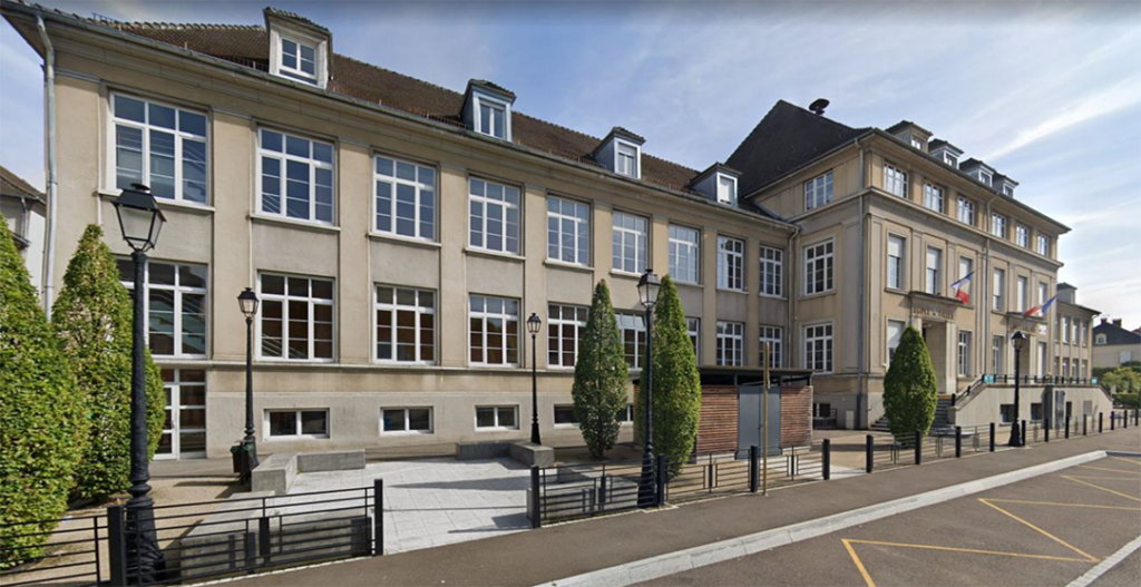 Réhabilitation de l`école élémentaire Les Tuileries  à ALTKIRCH (68)